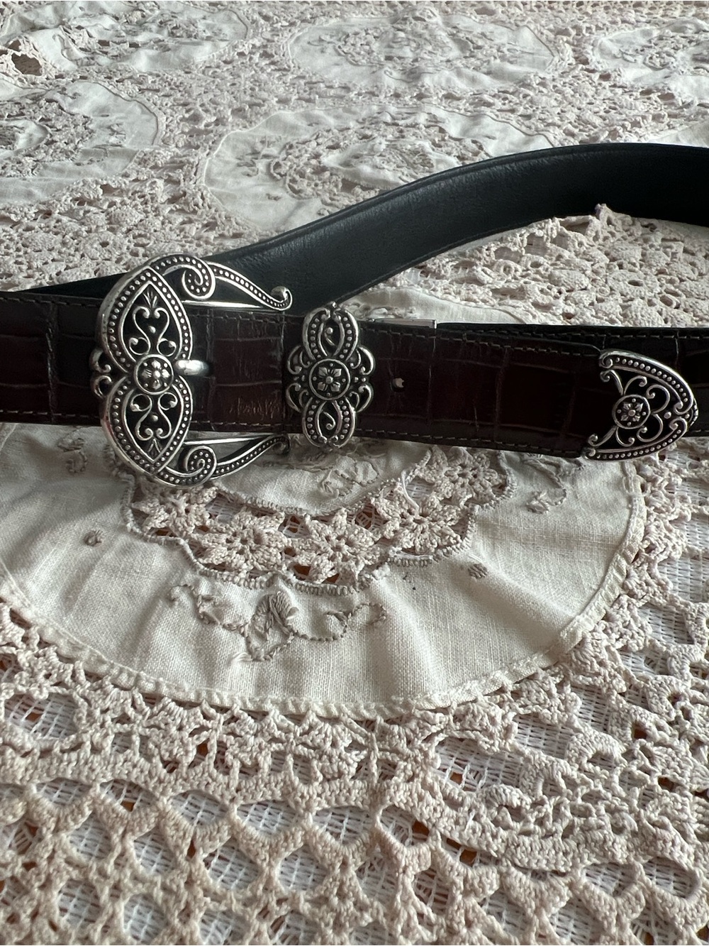 VINTAGE BRIGHTON  REVERSIBLE TWO TONES BELT SIZE LARGE Y2K